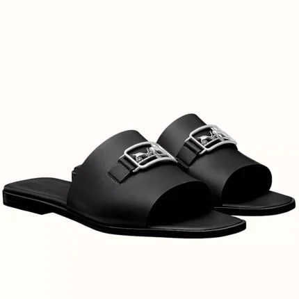 HERMES VILLA SLIDE SANDALS IN BLACK LEATHER – HMSD135